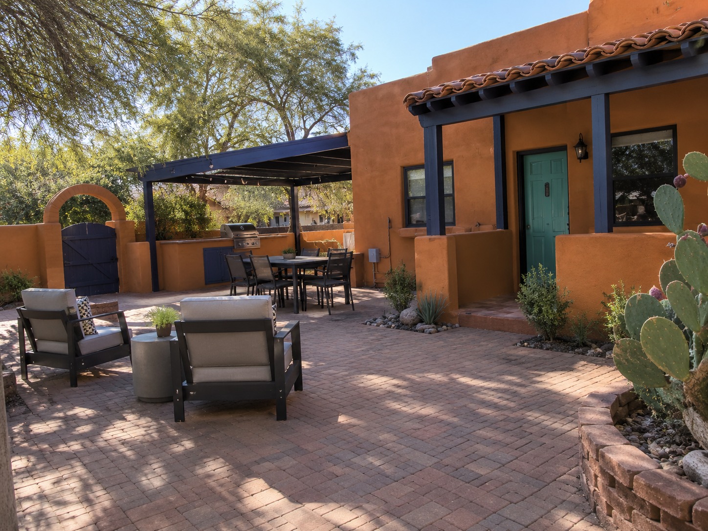 Paver courtyard at a Tucson home